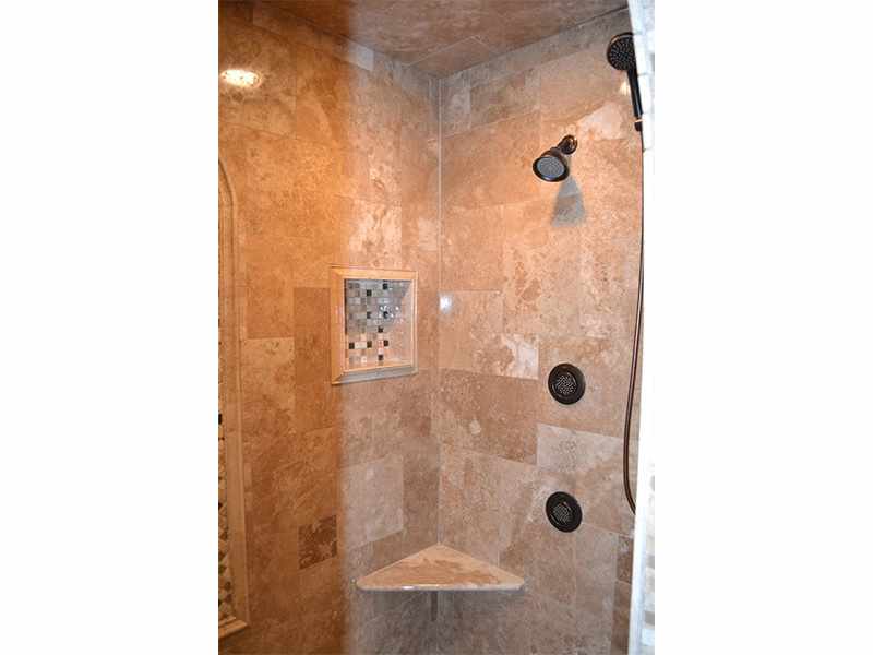 Body Jets in a Naperville, IL Bathroom - JW Construction & Design Studio Services